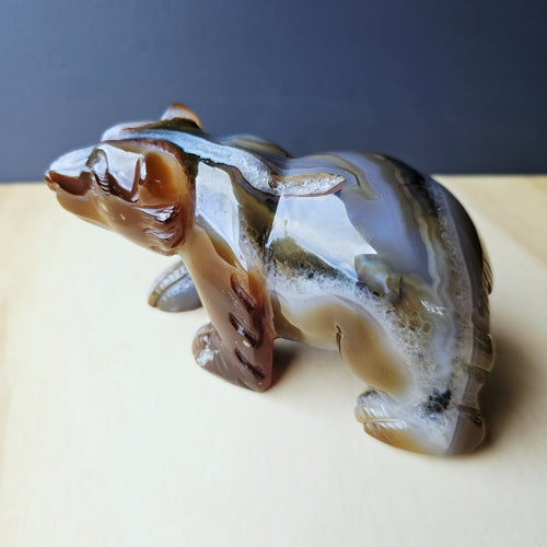 Agate Bear Carving | 992gm