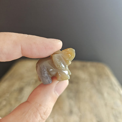 Agate | Mini Elephants