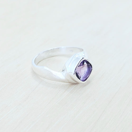 Amethyst Faceted Ring | Purple diamond