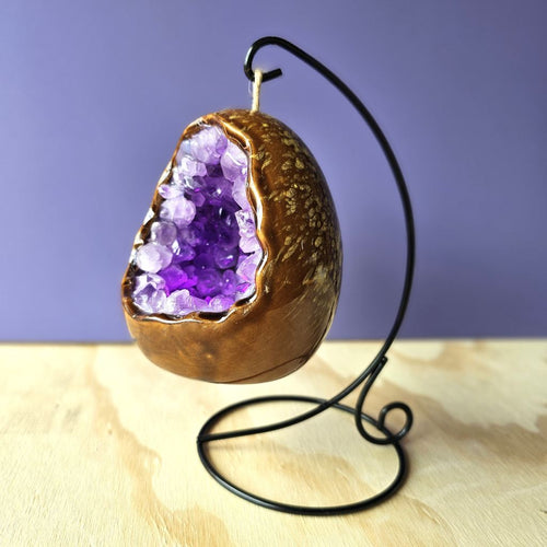 Amethyst Lamp | Violet Cosmic Glow