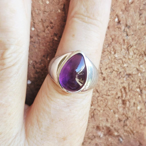 Amethyst Ring | Heart Expansion
