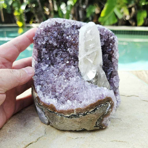 Amethyst Geode With Vertical Calcite Crystal | Uruguay
