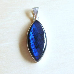 Blue Labradorite Pendant | Celestial Spark