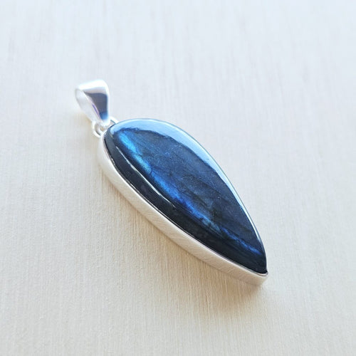 Blue Labradorite Pendant | Celestial Spark