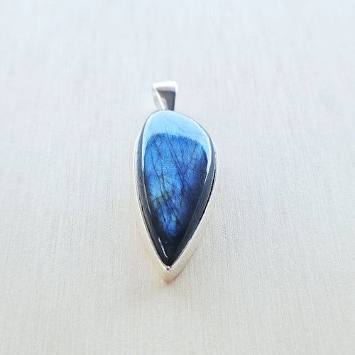 Blue Labradorite Pendant | Celestial Spark
