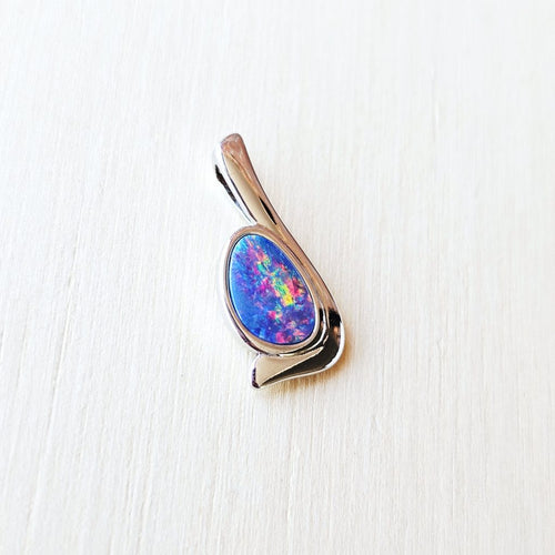 Boulder Opal Doublet Pendant | Spectrum Flame