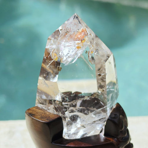 Brazilian Quartz With White Rutile & Hematoid Inclusions | Threads Of Light