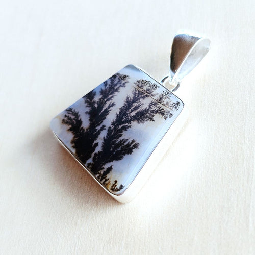 Dendritic Agate Pendant | Inner Balance