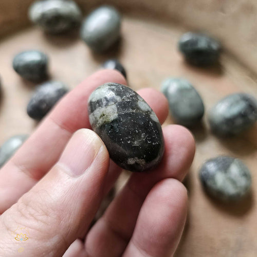 Emerald Tumbled Stones