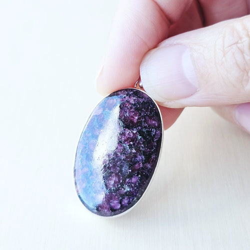 Eudialyte Pendant | Hearts Harmony