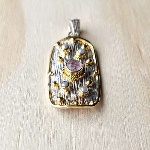 Faceted Morganite & Pearl Pendant | Serene Waves Of Emotions