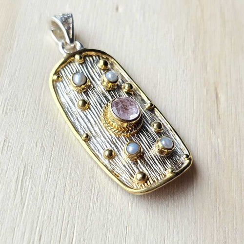 Faceted Morganite & Pearl Pendant | Serene Waves Of Emotions