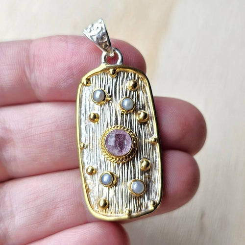 Faceted Morganite & Pearl Pendant | Serene Waves Of Emotions