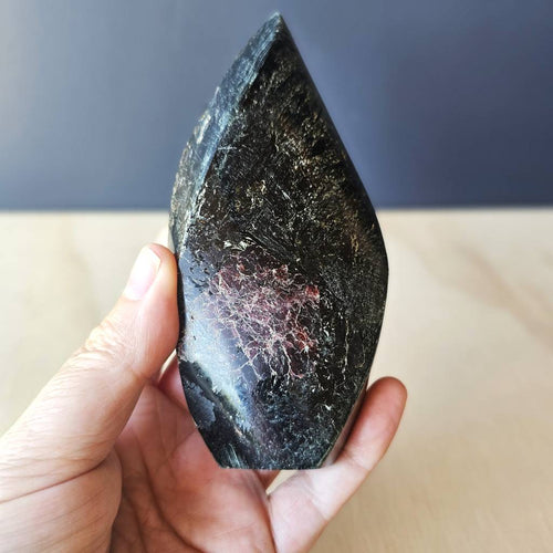 Garnet & Fuchsite Flame | Heart Of Gaia