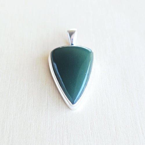 Green Aventurine Pendant | Abundant Pulse