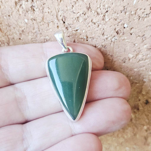 Green Aventurine Pendant | Abundant Pulse
