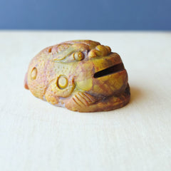 Hubei Agate Money Toad Carving | Hubei Spirit