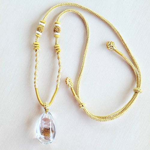 Inclusion Quartz Reverse Etched 9 Tail Fox | Necklace