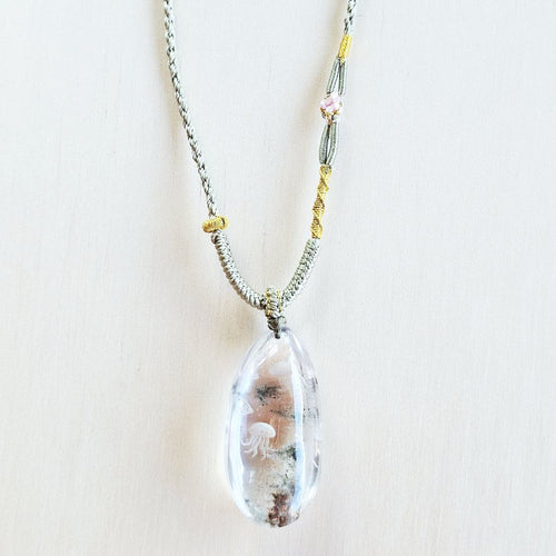 Inclusion Quartz Reverse Etched Jellyfish | Necklace