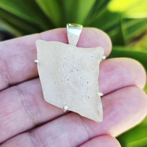Libyan Desert Glass Pendant | Diamond Desert Key