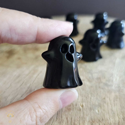 Otherworldly Omens | Obsidian Ghosts
