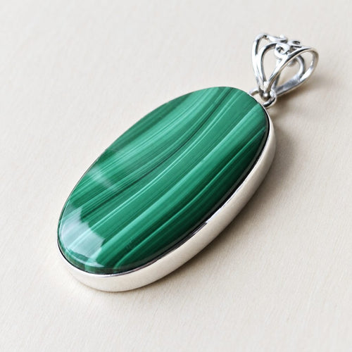 Malachite Pendant | Love Extension