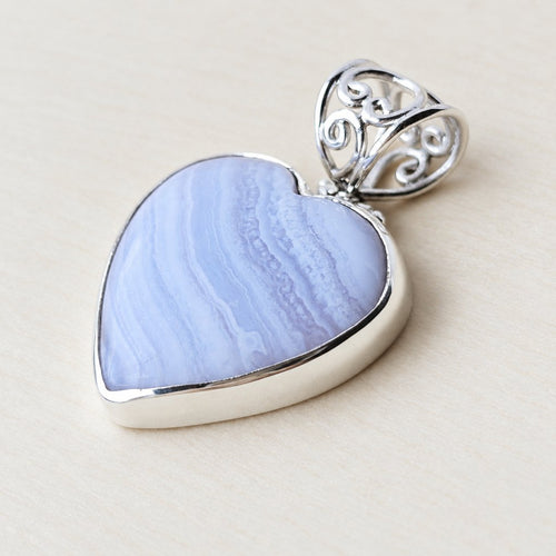 Blue Lace Agate Heart Pendant | Soothing Vibes