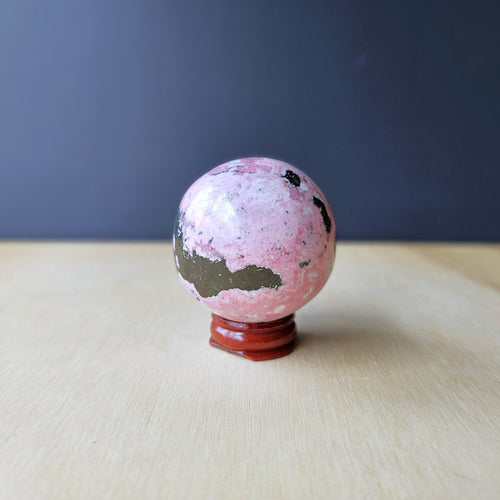 Peruvian Rhodonite | Sphere 280gms