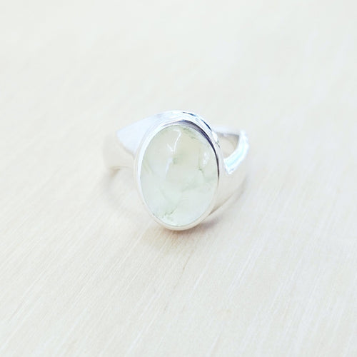 Prehnite Ring | Quiet Confidence