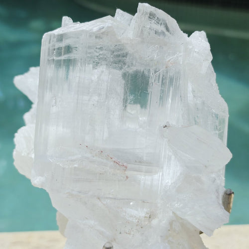 Qinglong Mine Fluorescent Selenite | Crystal Architecture