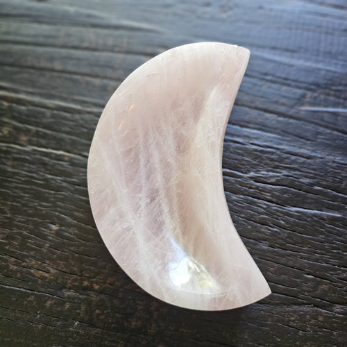 Rose Quartz Moon | Bowl 641gms