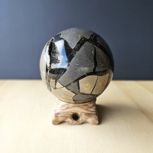 Septarian | Sphere 1.2kgs