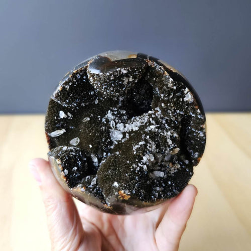 Septarian | Sphere 1.2kgs