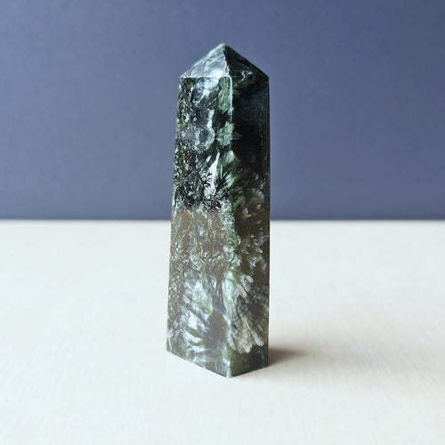 Seraphinite Obelisk | Divine Stillness