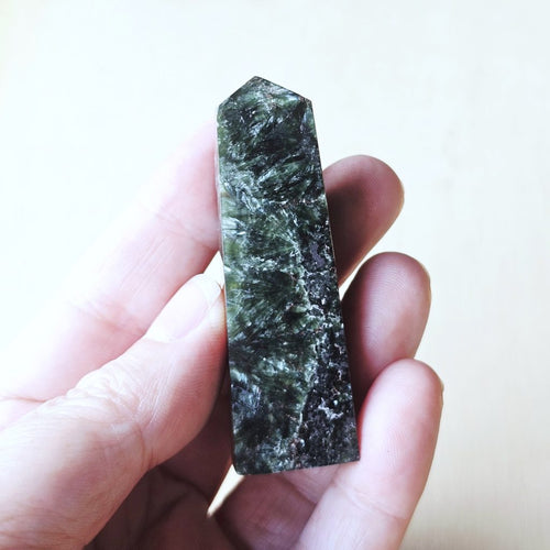 Seraphinite Obelisk | The Emerald Ascension