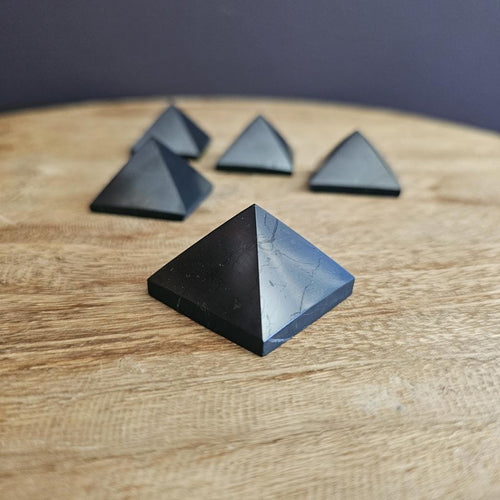 Shungite | Small Pyramid