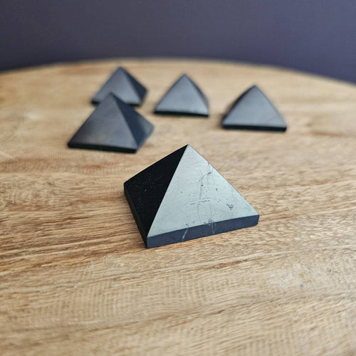 Shungite | Small Pyramid