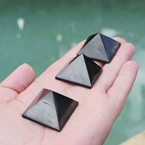 Shungite | Small Pyramid