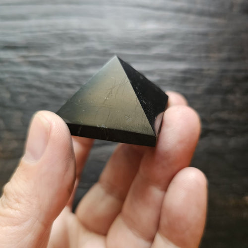 Shungite | Small Pyramid
