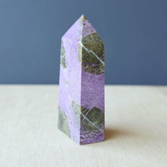 Stichtite & Serpentine Obelisk | 71gms