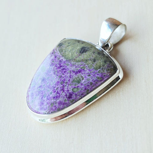 Stichtite & Serpentine Pendant | Soulkeeper's Code