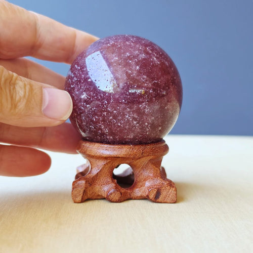 Strawberry Quartz | Sphere 231gms