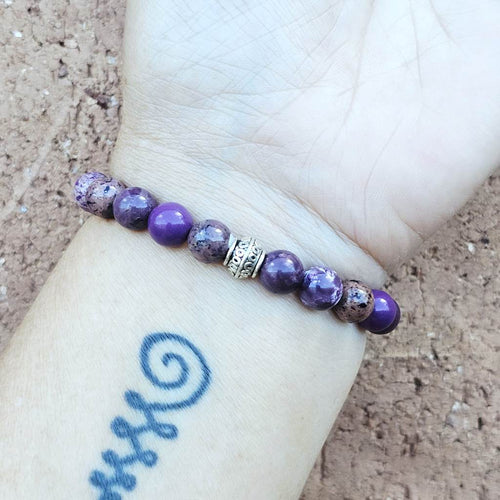 Lilac crystal bracelet for higher vibration and Heart Chakra harmony.