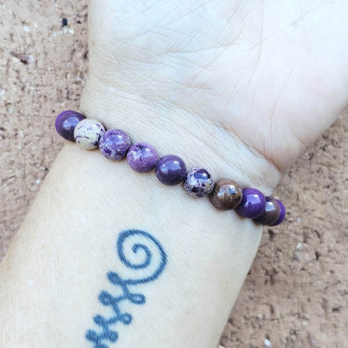 Phosphosiderite beaded bracelet for men and women, soothing energy.
