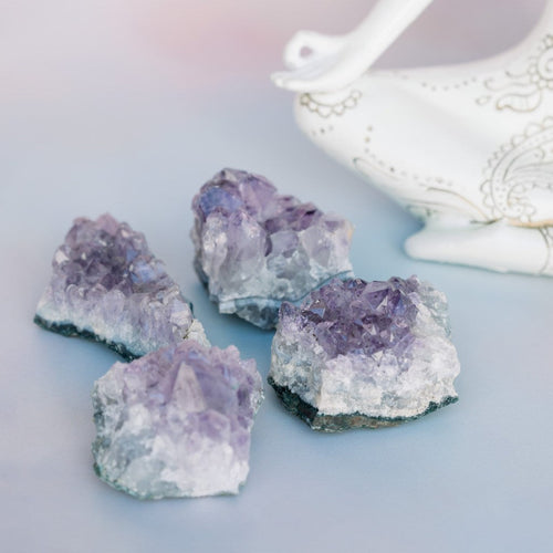 amethyst crystals banner