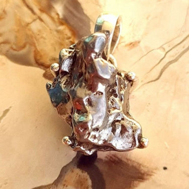 tektite crystals and stones banner