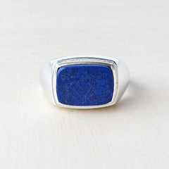 Men’s Lapis Lazuli Sleek Signet Ring – Sterling Silver