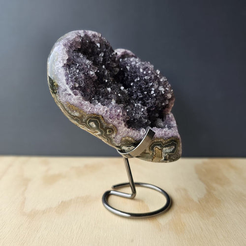 Amethyst | Extra Large Heart 1.4kgs