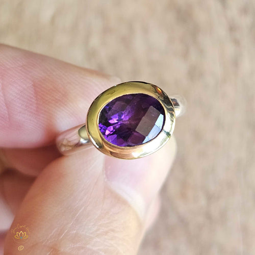 Amethyst Ring | Violet Essence