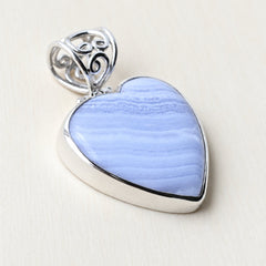 Blue Lace Agate Heart Pendant | Soothing Vibes